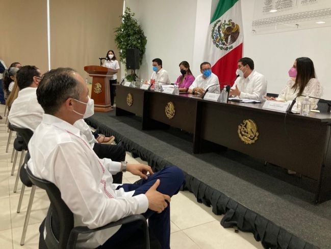 Buscan paridad de género en la representación de la Codhey